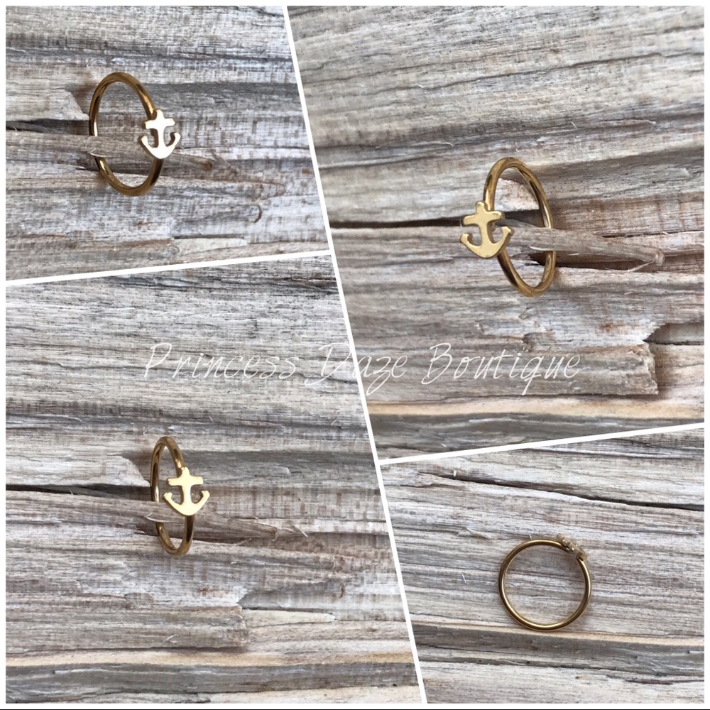 Gold Anchor Nose‎ Hoop